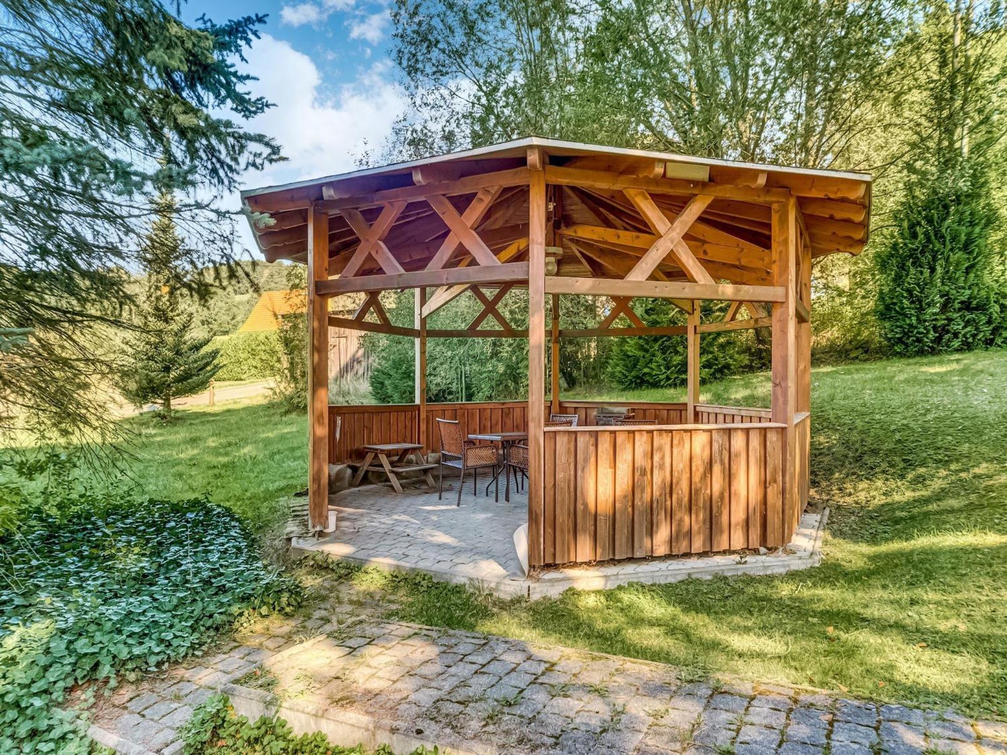 Alluring Villa In Grunhainichen Borstendorf With Garden Leubsdorf Kültér fotó
